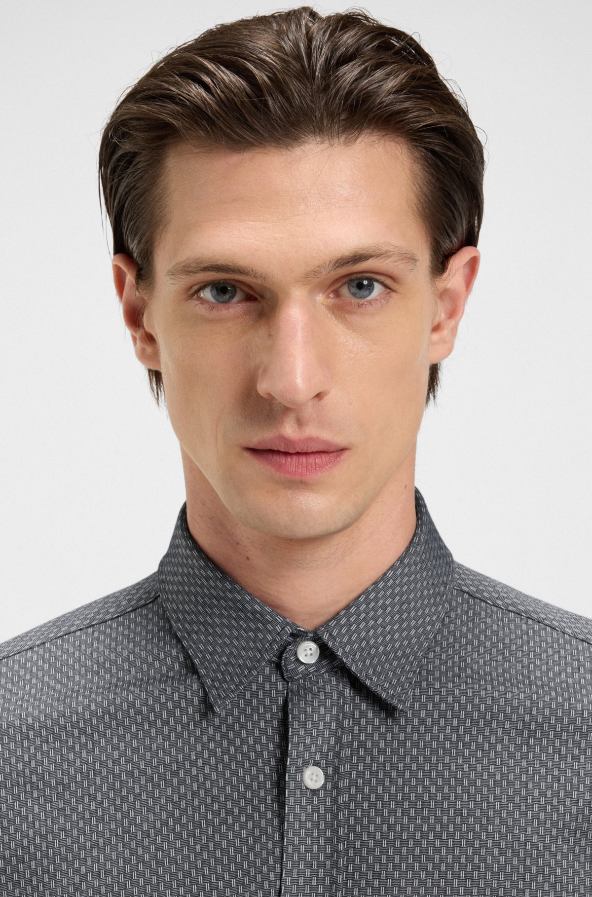 Camicia aderente in jacquard misto cotone