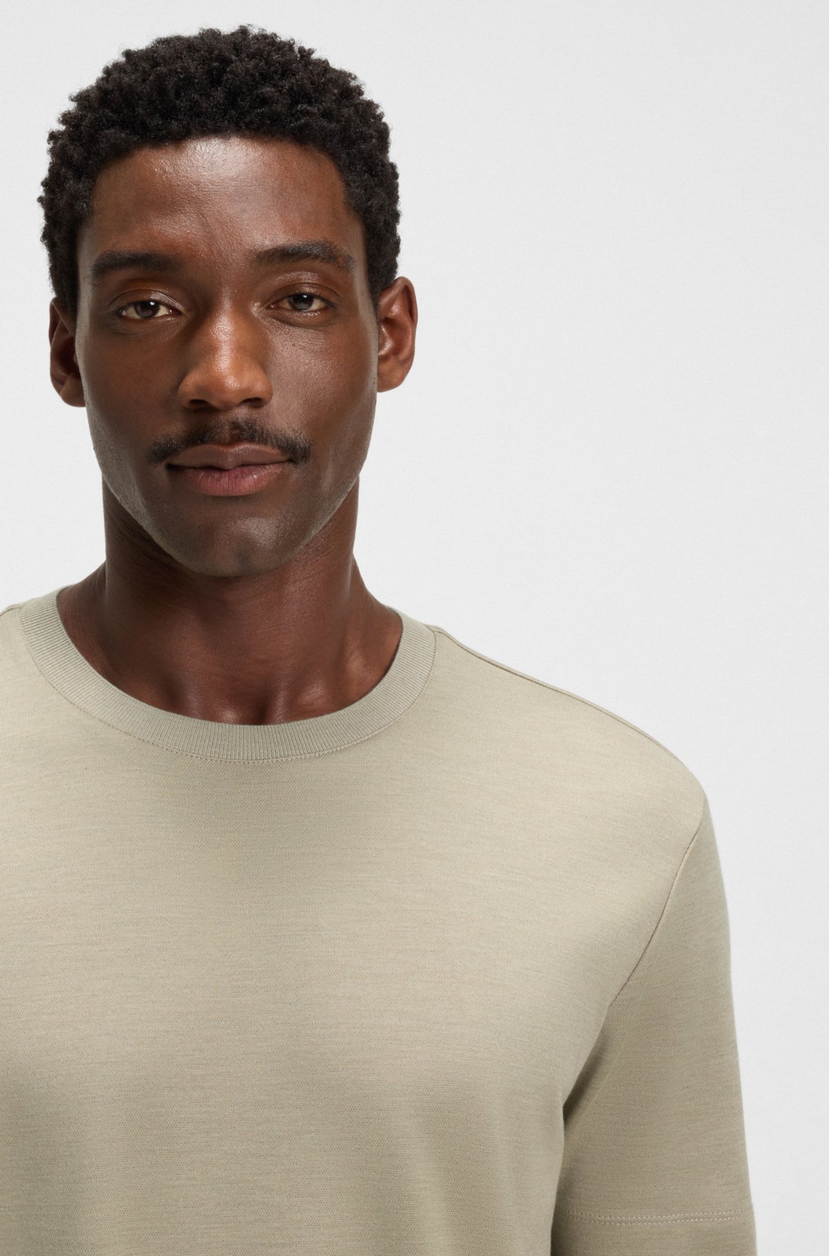 T-shirt regular in cotone mercerizzato e seta