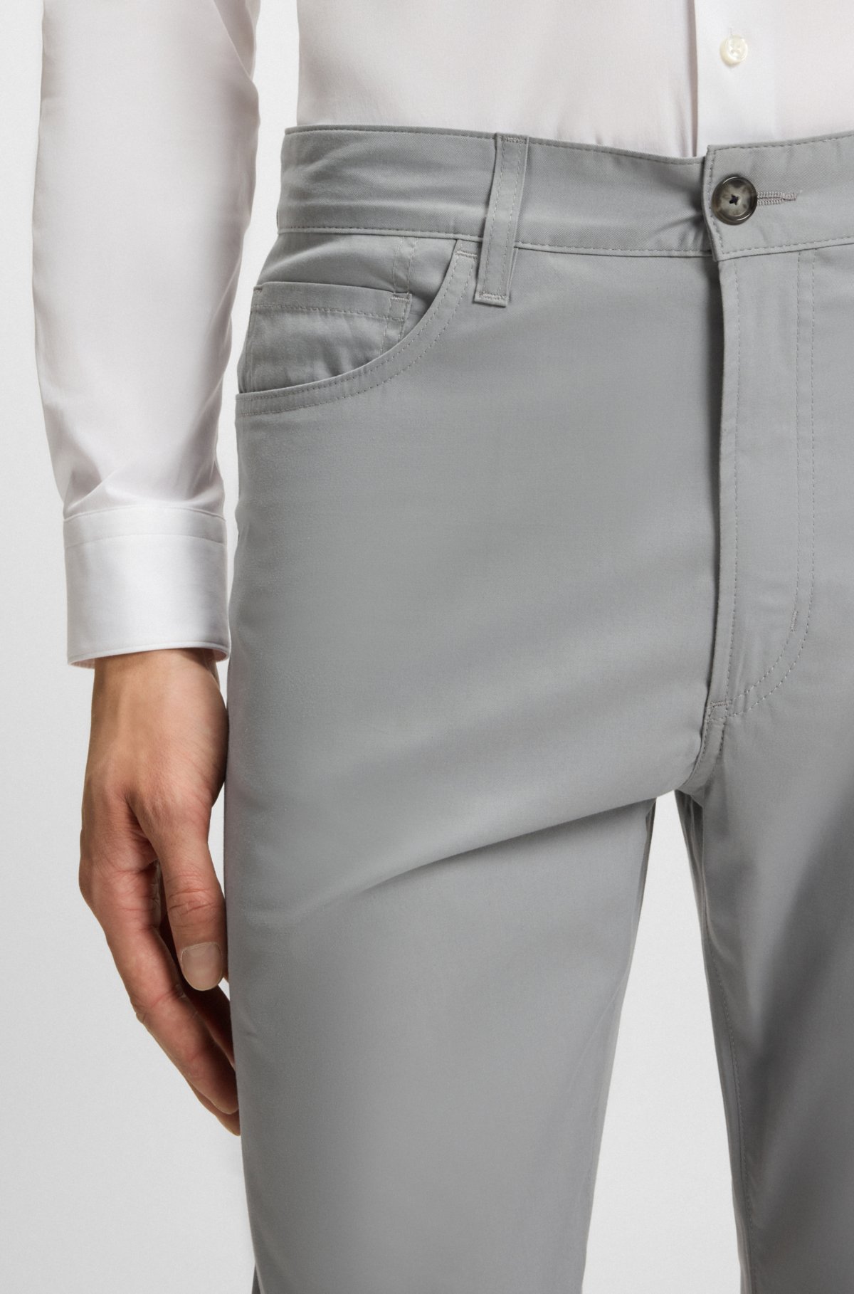 Pantaloni a vestibilità aderente in cotone, seta e stretch