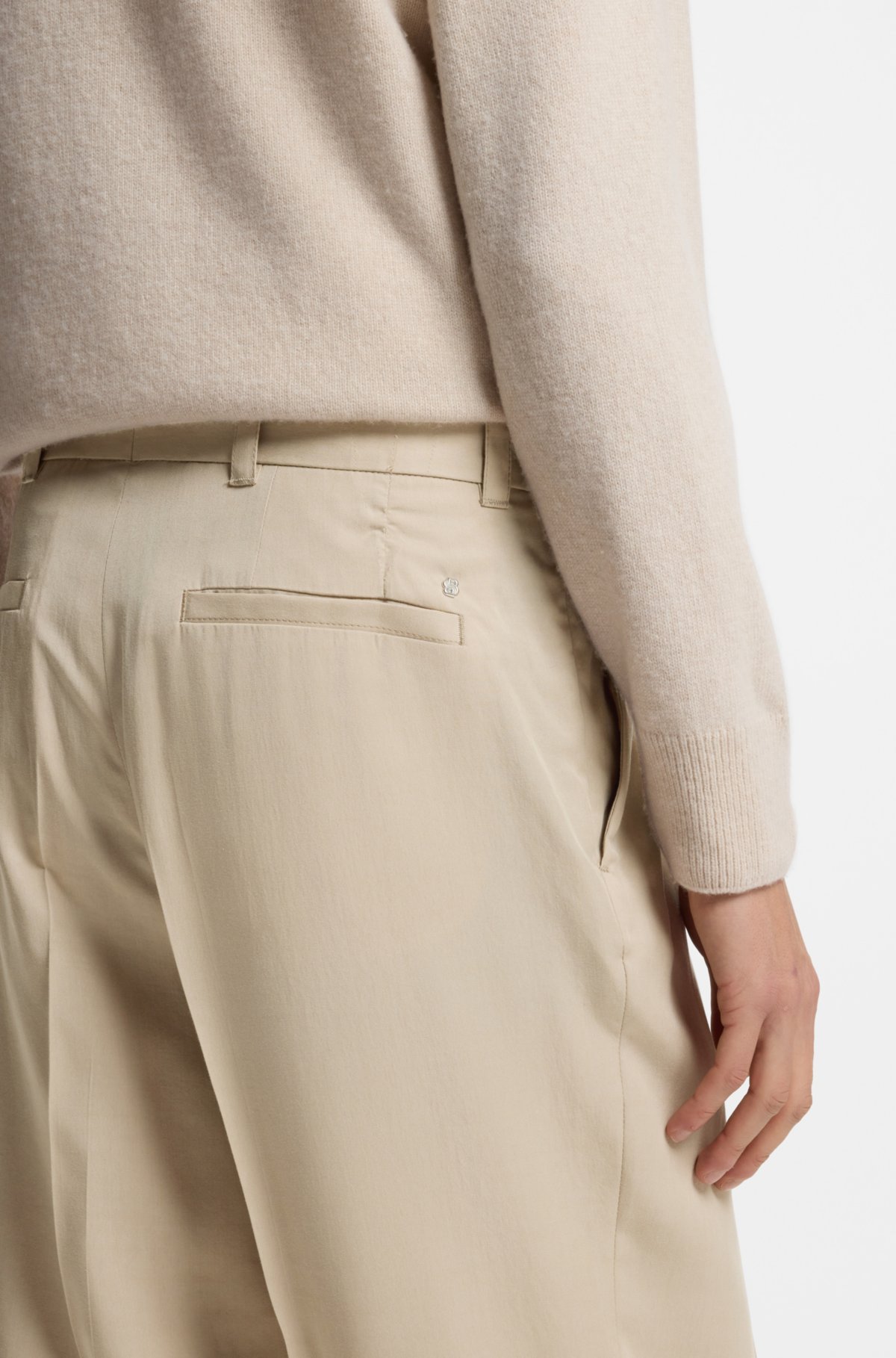 Pantaloni oversize in twill
