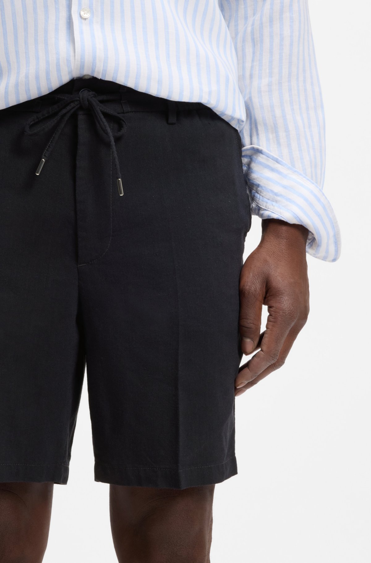 Shorts in misto lino con vestibilità moderna