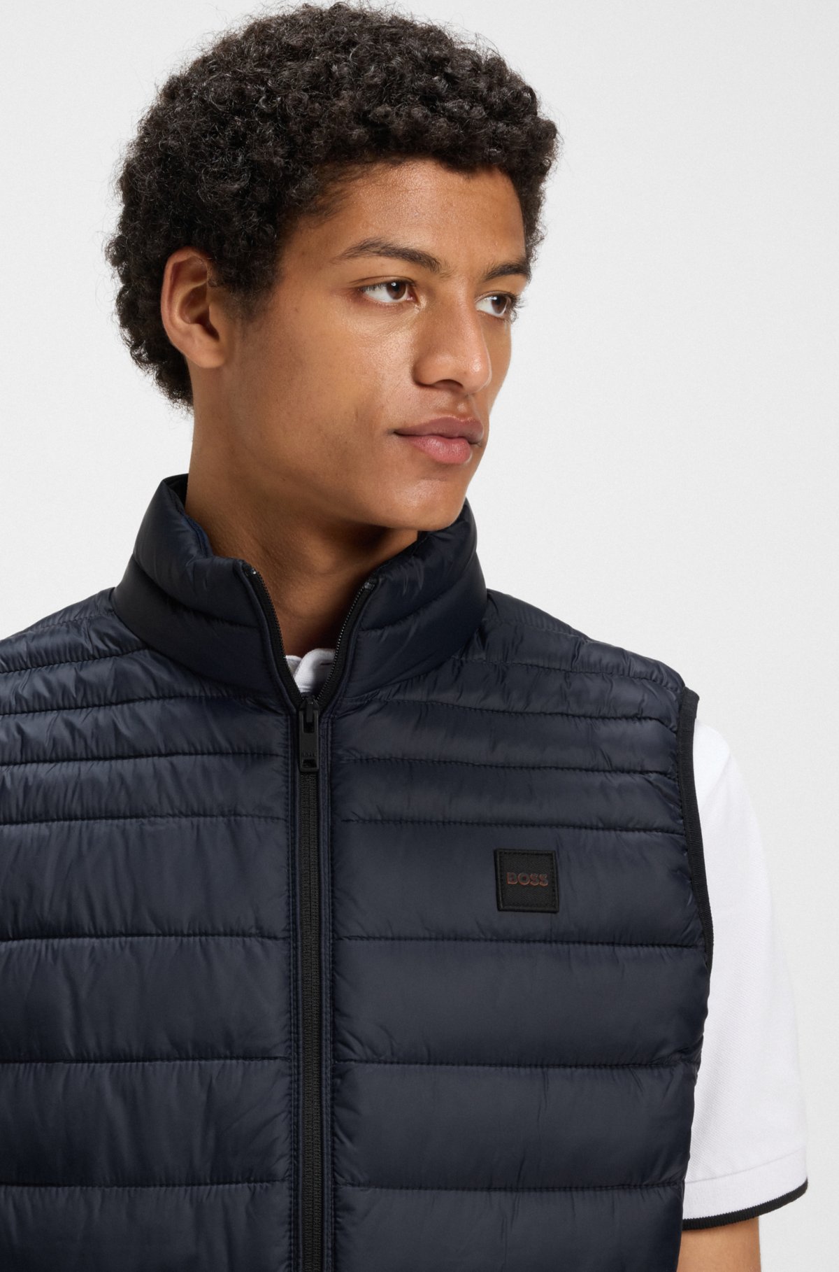 Gilet pieghevole in tessuto idrorepellente