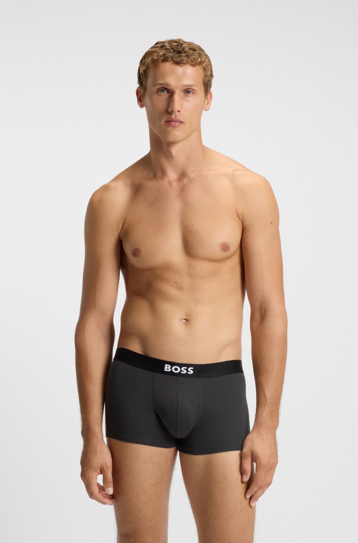 Set da tre boxer in cotone elasticizzato