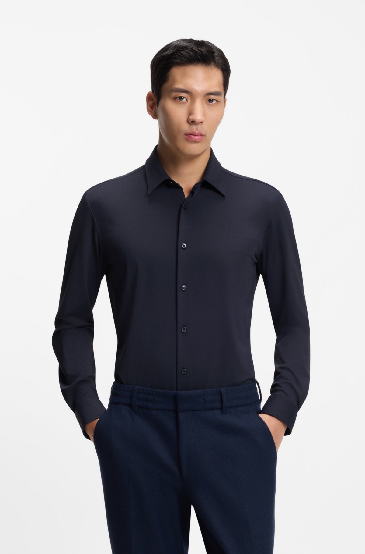 Camicia aderente in jersey strutturato con prestazioni elastiche