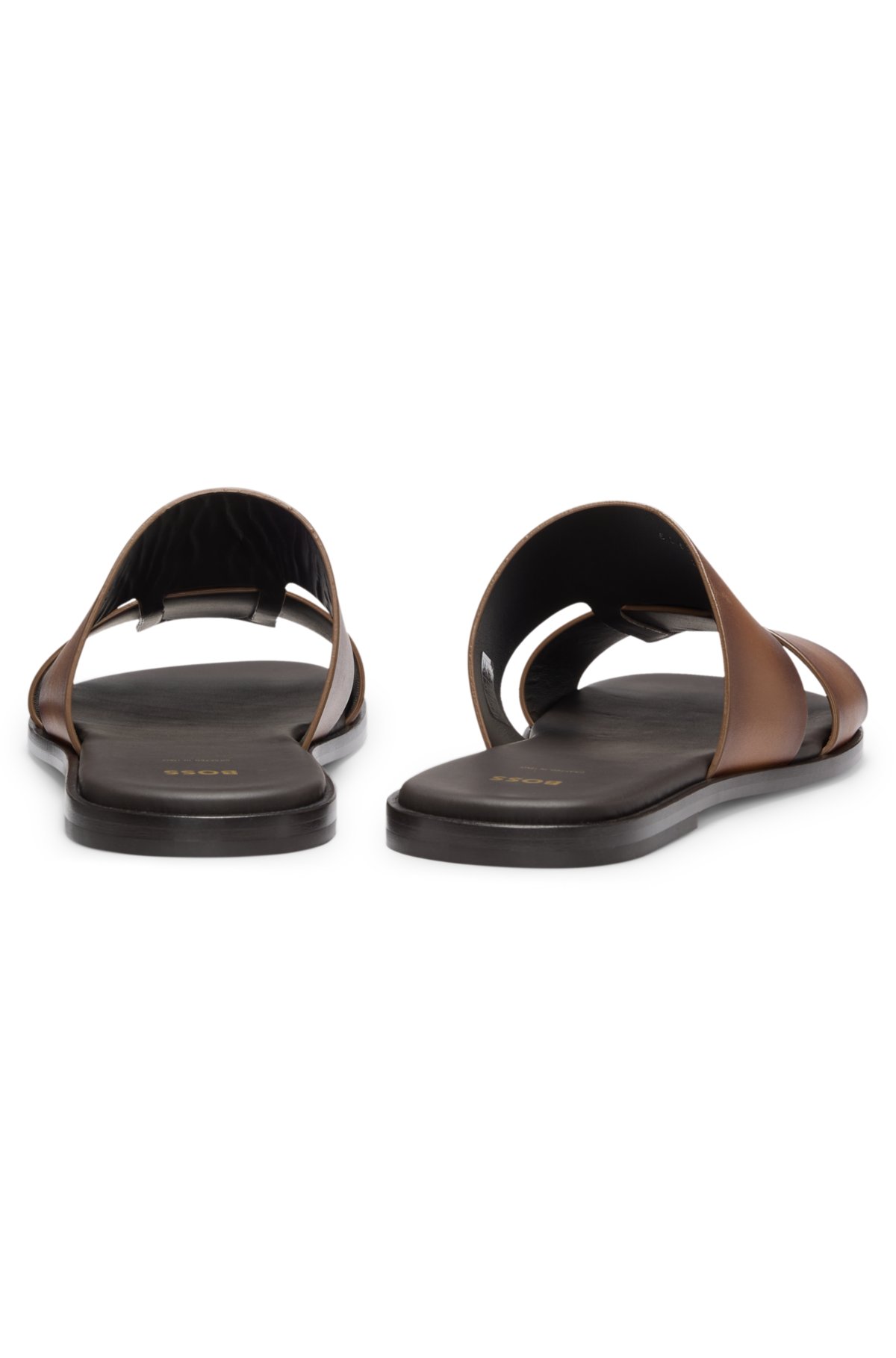 Pantofole in pelle realizzate in Italia