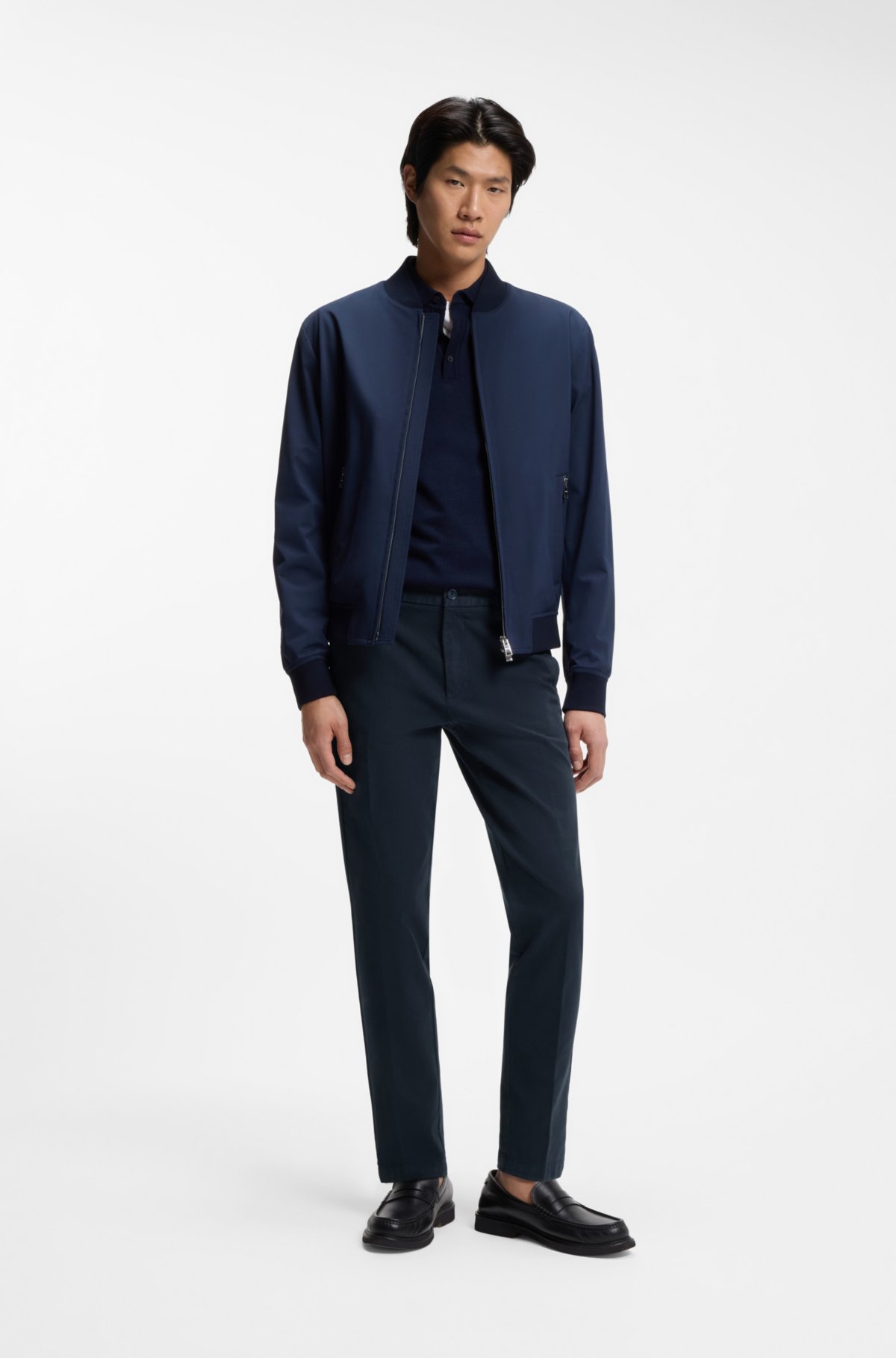 Pantaloni aderenti in gabardine di cotone elasticizzato