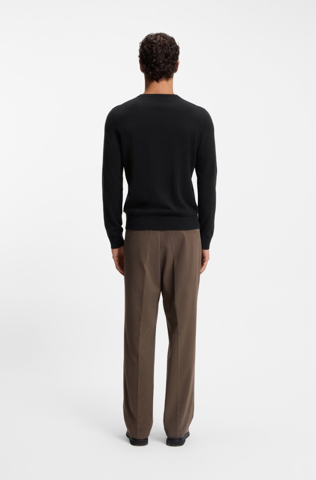 Maglione in cashmere con taglio regolare