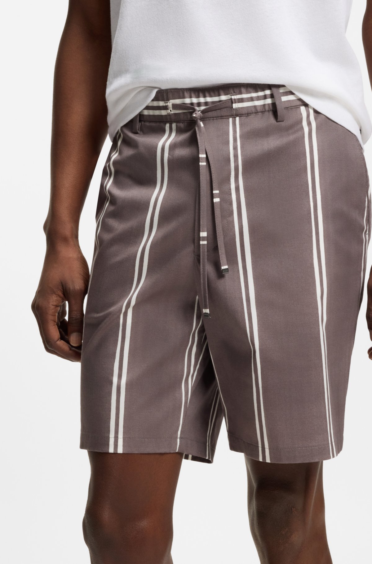 Pantaloncini in cotone elasticizzato con stampa