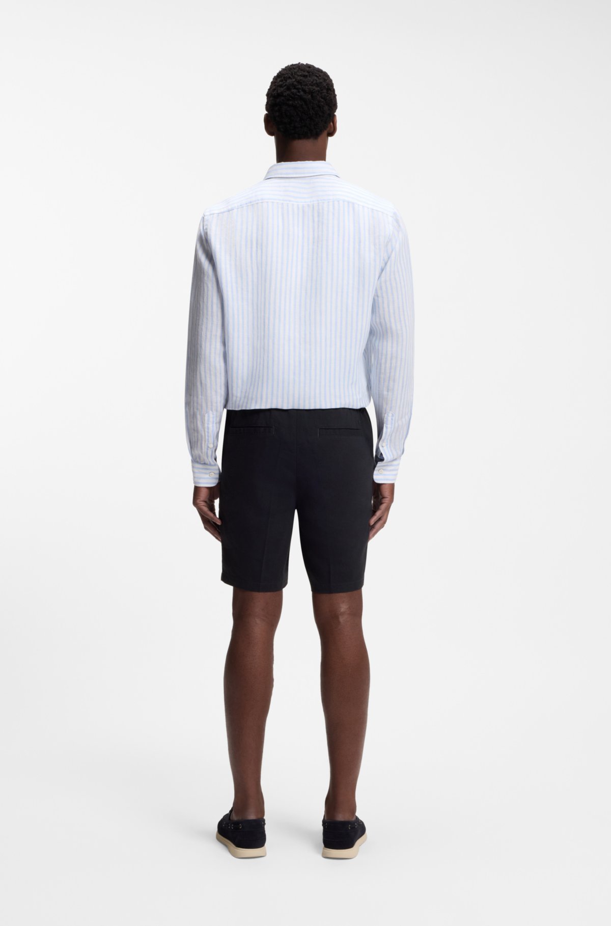 Shorts in misto lino con vestibilità moderna
