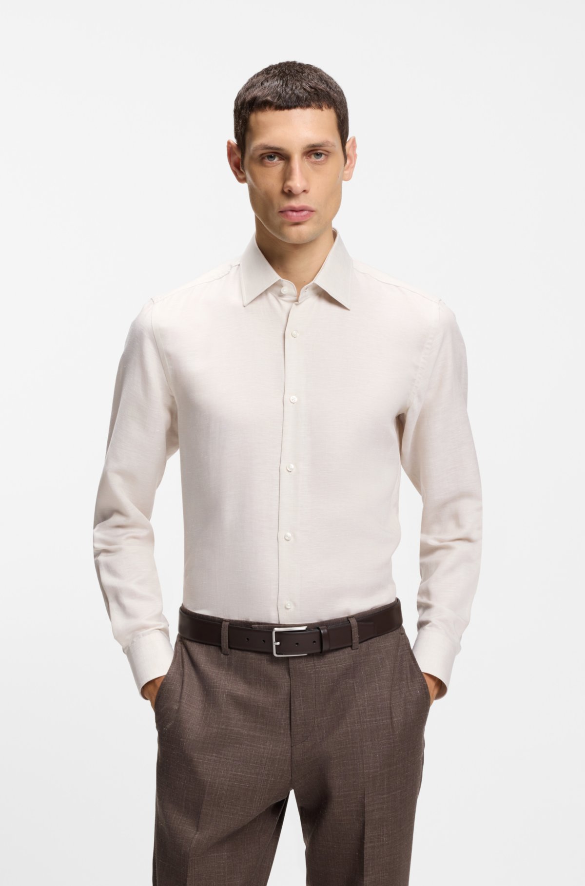 Camicia aderente in twill con miscela di lino
