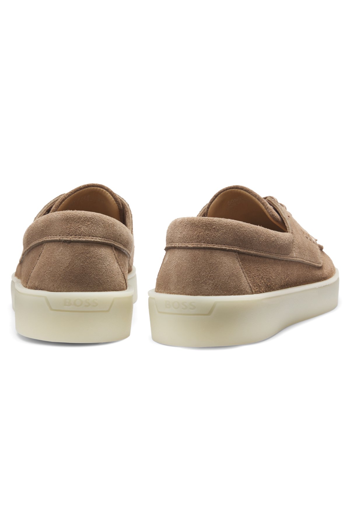 Loafers in pelle suede con suola leggermente trasparente