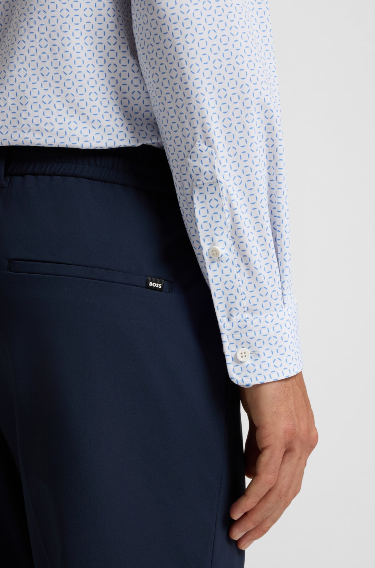 Camicia aderente con stampa in jersey tecnico italiano